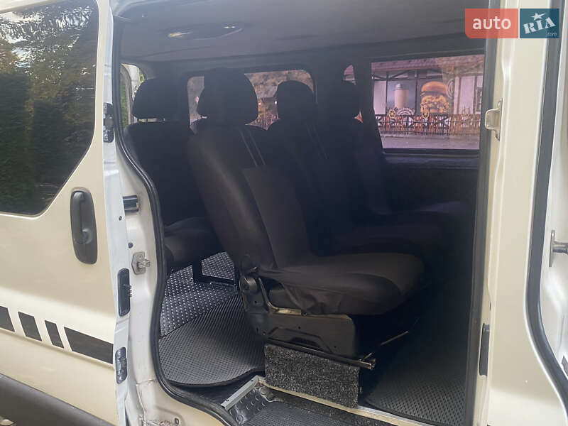 Минивэн Opel Vivaro 2006 в Трускавце фото 47 Минивэн Opel Vivaro 2006 в Трускавце