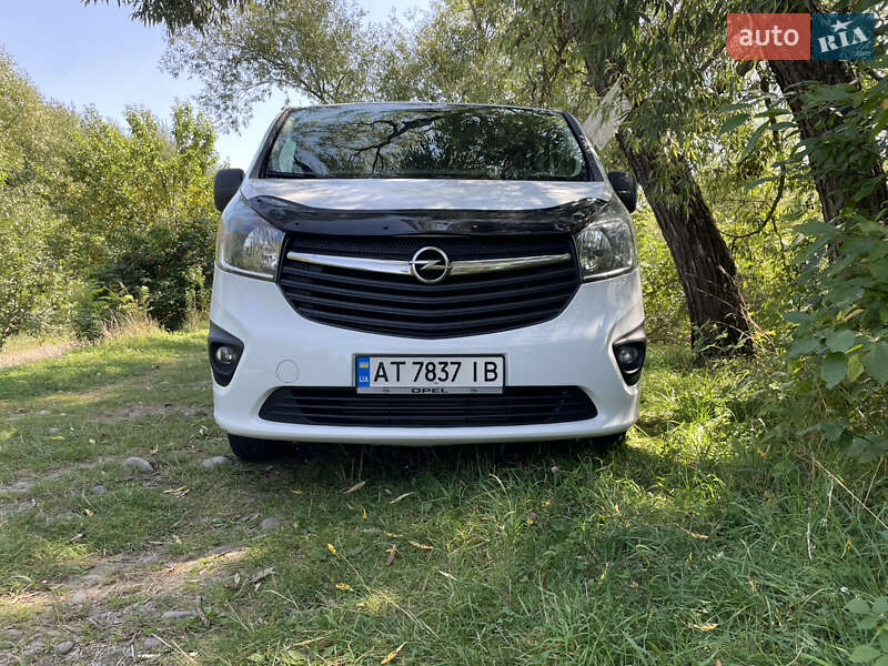 Мінівен Opel Vivaro 2016 в Калуші фото 12 Мінівен Opel Vivaro 2016 в Калуші