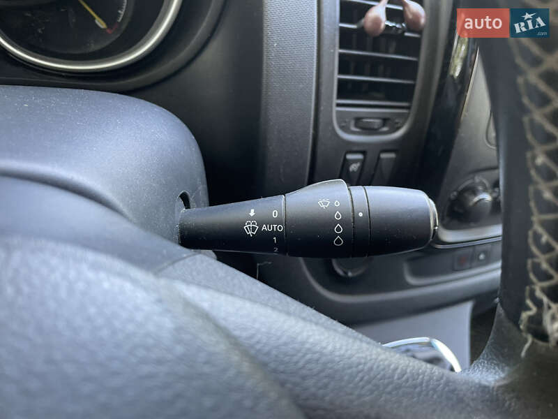 Мінівен Opel Vivaro 2016 в Калуші фото 22 Мінівен Opel Vivaro 2016 в Калуші