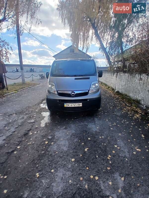 Минивэн Opel Vivaro 2007 в Збараже
