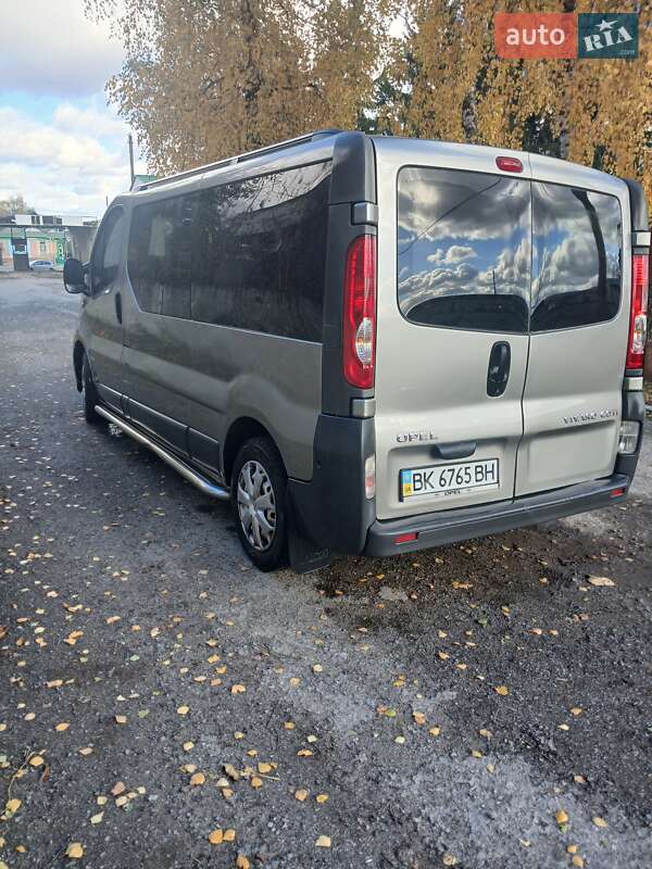 Минивэн Opel Vivaro 2007 в Збараже