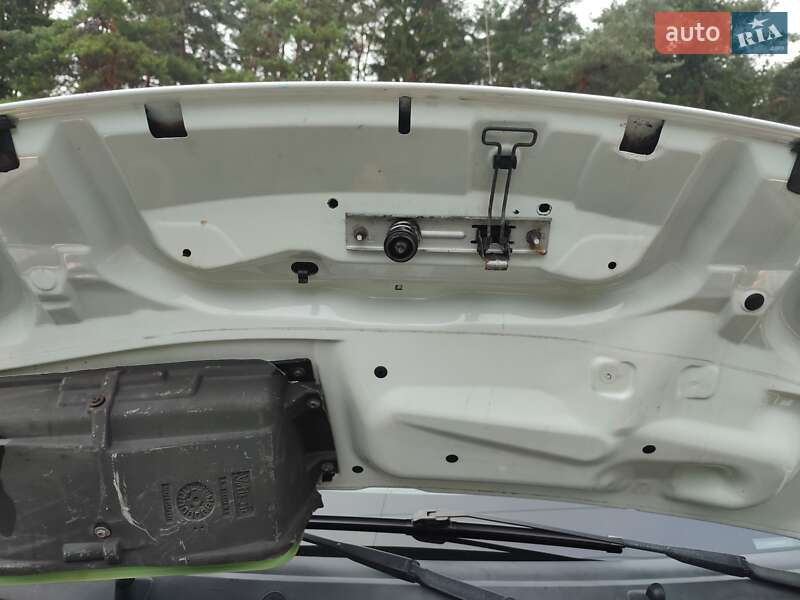 Минивэн Opel Vivaro 2011 в Дубно