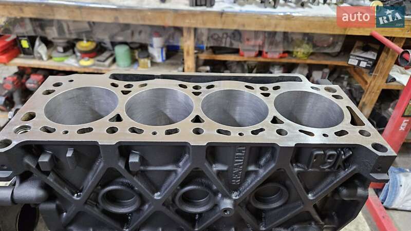 Мінівен Opel Vivaro 2002 в Рівному фото 34 Мінівен Opel Vivaro 2002 в Рівному