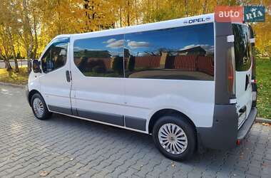 Минивэн Opel Vivaro 2006 в 