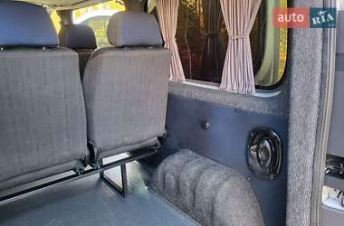 Минивэн Opel Vivaro 2006 в 