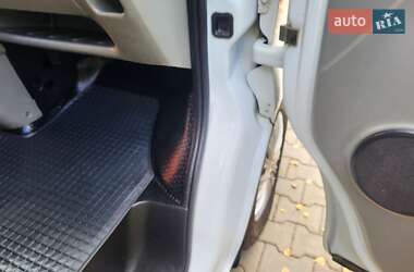 Минивэн Opel Vivaro 2006 в 