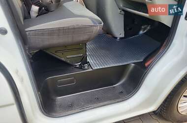 Минивэн Opel Vivaro 2006 в 