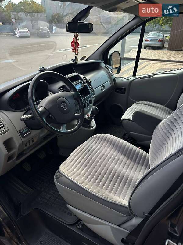 Минивэн Opel Vivaro 2014 в Измаиле фото 13 Минивэн Opel Vivaro 2014 в Измаиле