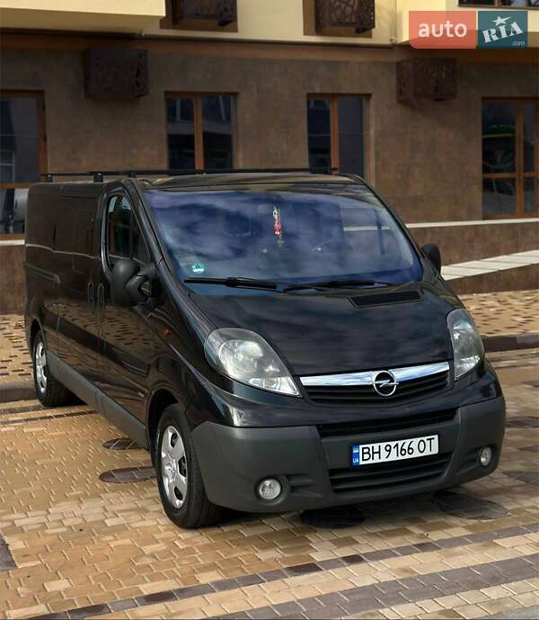 Минивэн Opel Vivaro 2014 в Измаиле фото 4 Минивэн Opel Vivaro 2014 в Измаиле