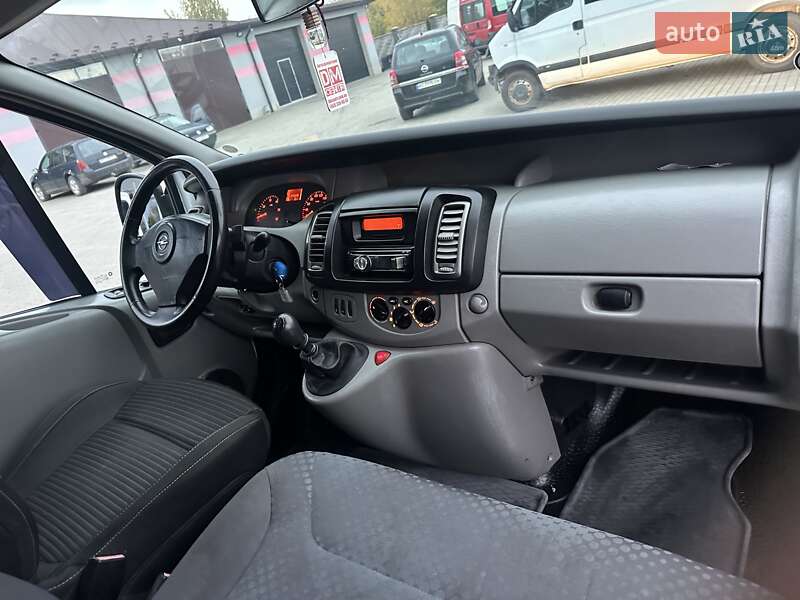 Минивэн Opel Vivaro 2005 в Луцке фото 22 Минивэн Opel Vivaro 2005 в Луцке
