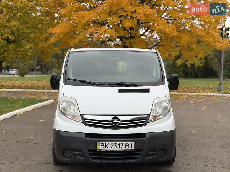 Минивэн Opel Vivaro 2006 в Ровно фото 12 Минивэн Opel Vivaro 2006 в Ровно
