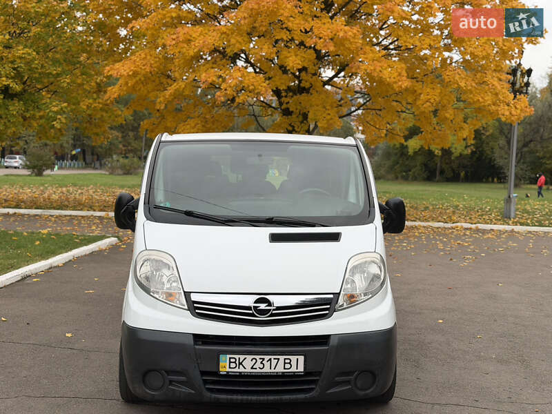 Минивэн Opel Vivaro 2006 в Ровно фото 13 Минивэн Opel Vivaro 2006 в Ровно