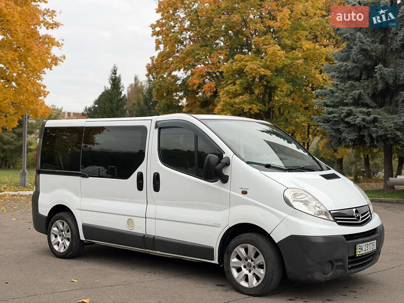Минивэн Opel Vivaro 2006 в Ровно фото 22 Минивэн Opel Vivaro 2006 в Ровно