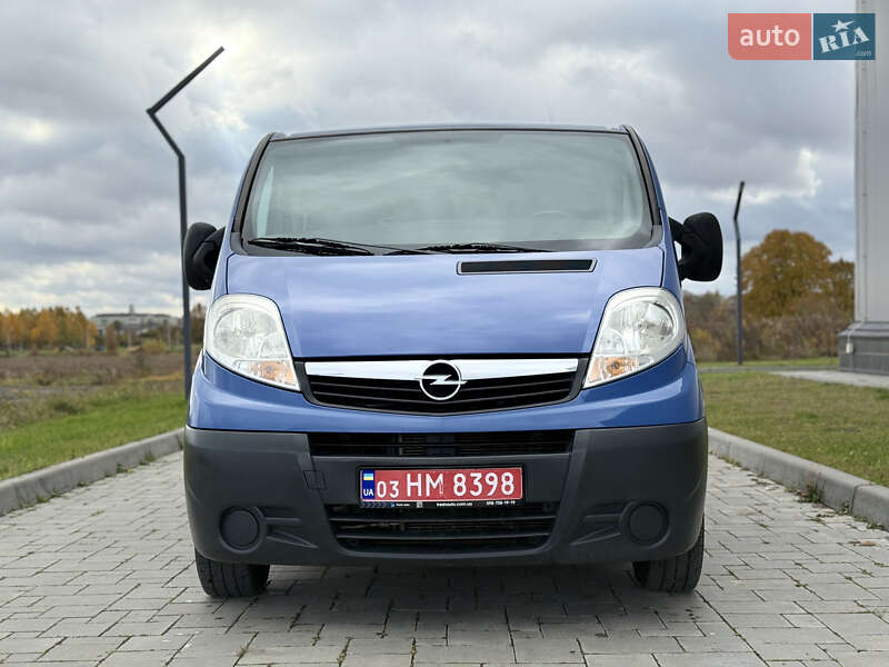 Минивэн Opel Vivaro 2009 в Ровно фото 3 Минивэн Opel Vivaro 2009 в Ровно