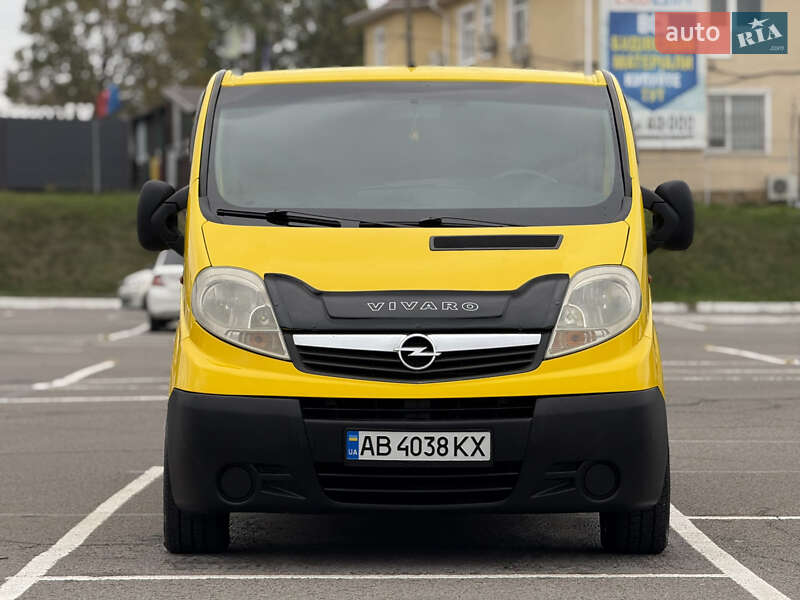 Минивэн Opel Vivaro 2009 в Виннице