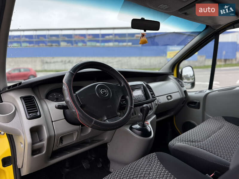 Минивэн Opel Vivaro 2009 в Виннице