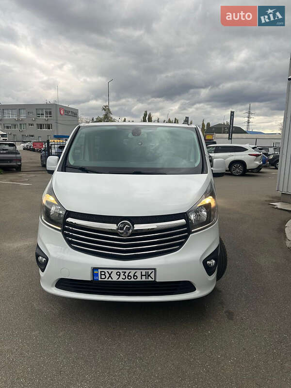 Opel Vivaro 2015 Opel Vivaro 2015