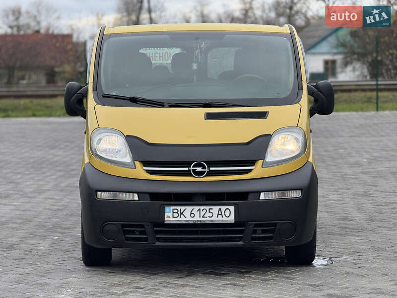 Минивэн Opel Vivaro 2004 в Звягеле фото 3 Минивэн Opel Vivaro 2004 в Звягеле