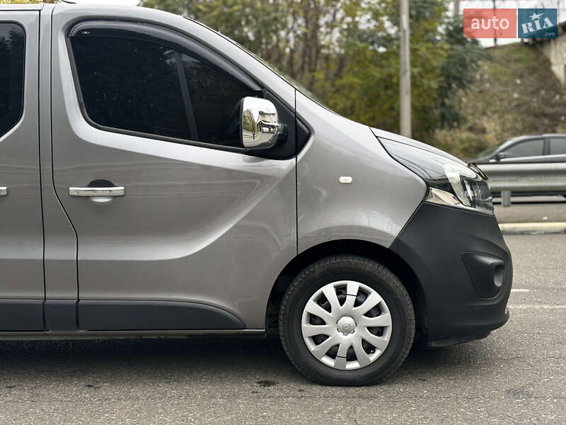 Другие грузовики Opel Vivaro 2019 в Одессе