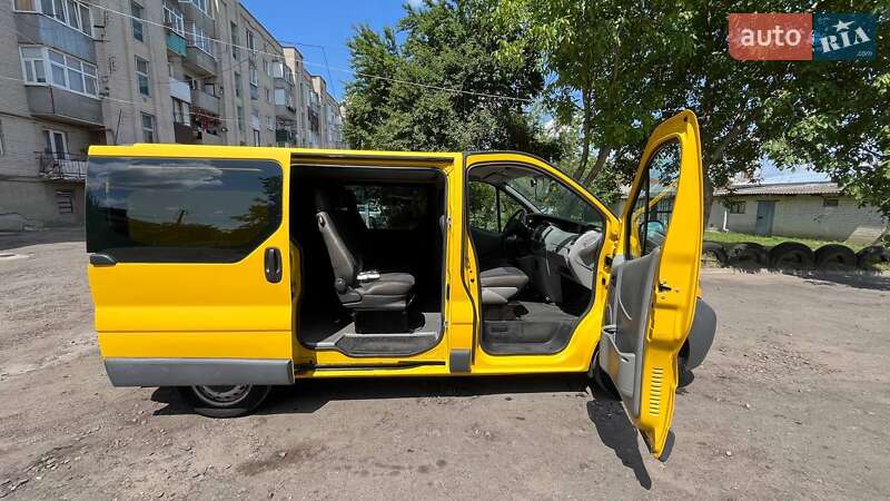 Opel Vivaro 2006