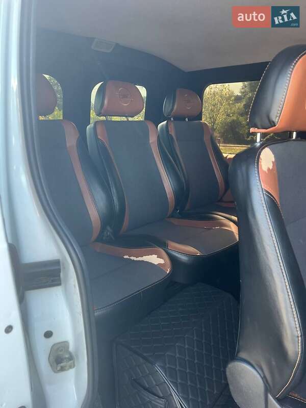 Минивэн Opel Vivaro 2008 в Балте фото 2 Минивэн Opel Vivaro 2008 в Балте