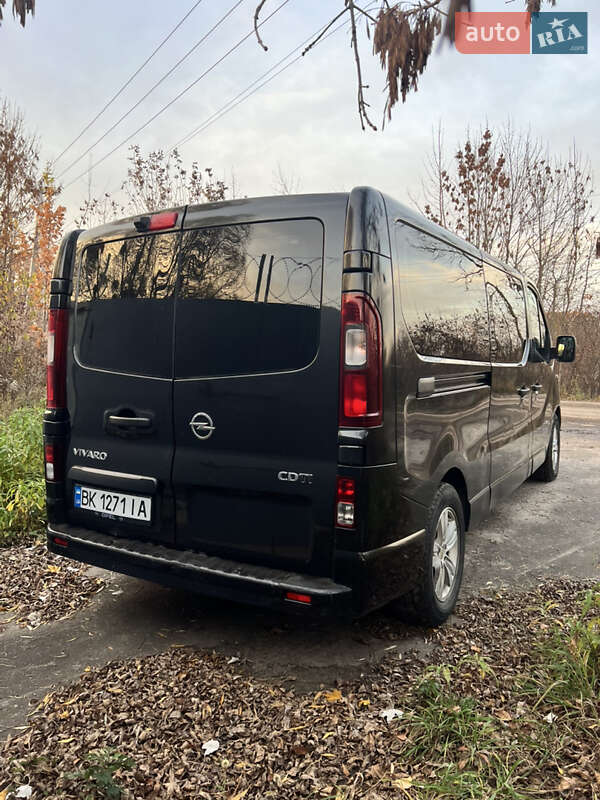 Минивэн Opel Vivaro 2017 в Киеве фото 5 Минивэн Opel Vivaro 2017 в Киеве