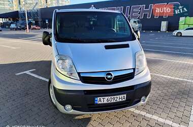 Минивэн Opel Vivaro 2013 в Ивано-Франковске