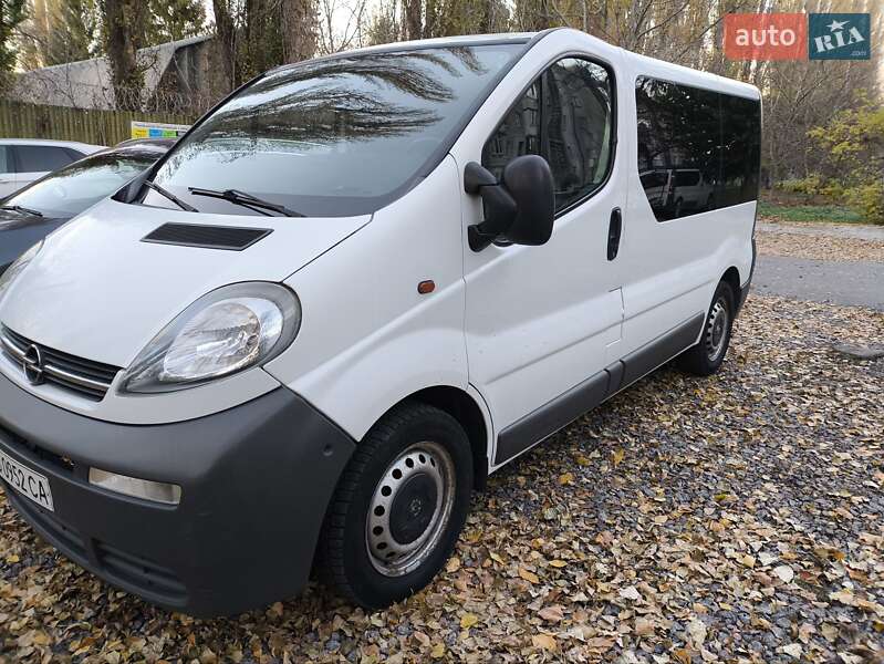 Минивэн Opel Vivaro 2006 в Виннице