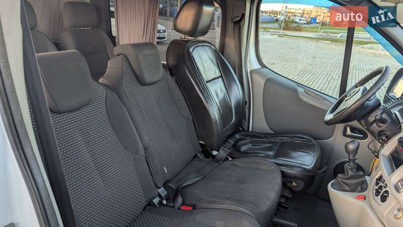 Мінівен Opel Vivaro 2007 в Львові