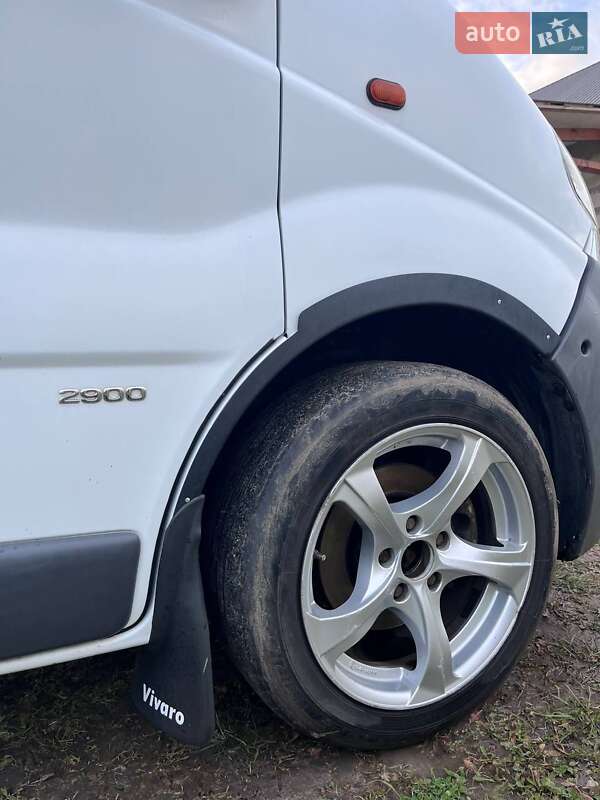 Минивэн Opel Vivaro 2004 в Ровно фото 3 Минивэн Opel Vivaro 2004 в Ровно