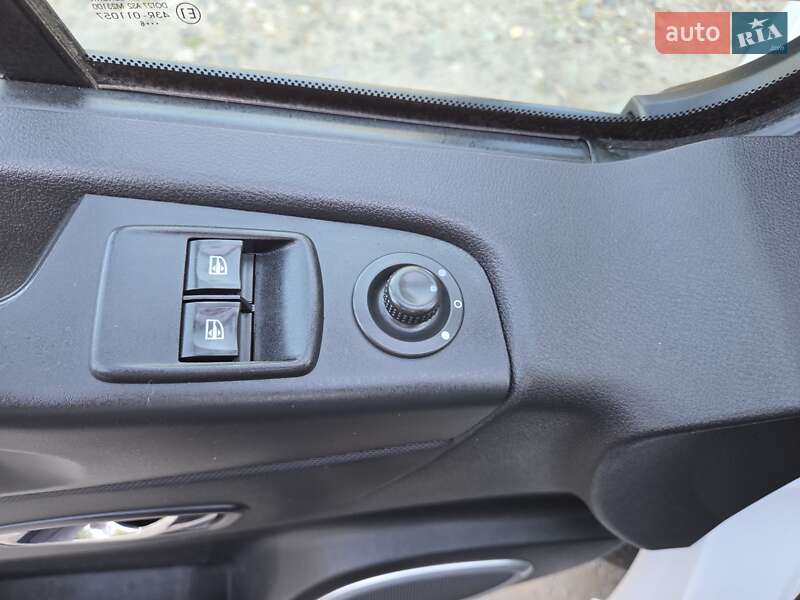 Грузовой фургон Opel Vivaro 2017 в Харькове фото 28 Грузовой фургон Opel Vivaro 2017 в Харькове