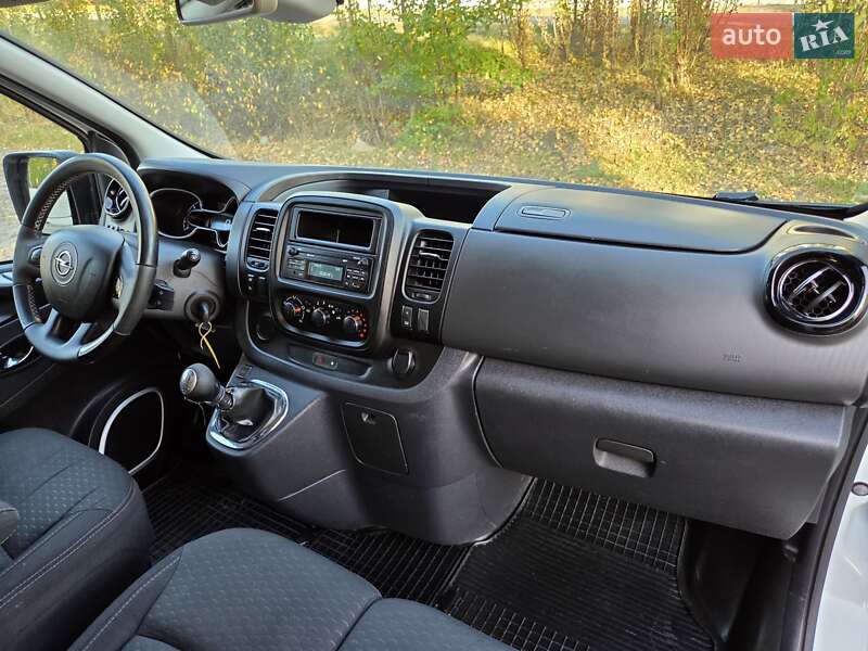 Грузовой фургон Opel Vivaro 2017 в Харькове фото 39 Грузовой фургон Opel Vivaro 2017 в Харькове