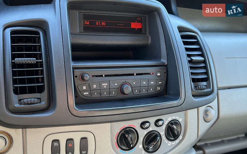 Минивэн Opel Vivaro 2013 в Львове фото 14 Минивэн Opel Vivaro 2013 в Львове