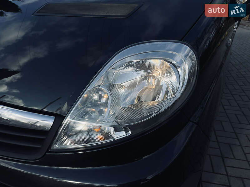 Минивэн Opel Vivaro 2014 в Прилуках фото 16 Минивэн Opel Vivaro 2014 в Прилуках