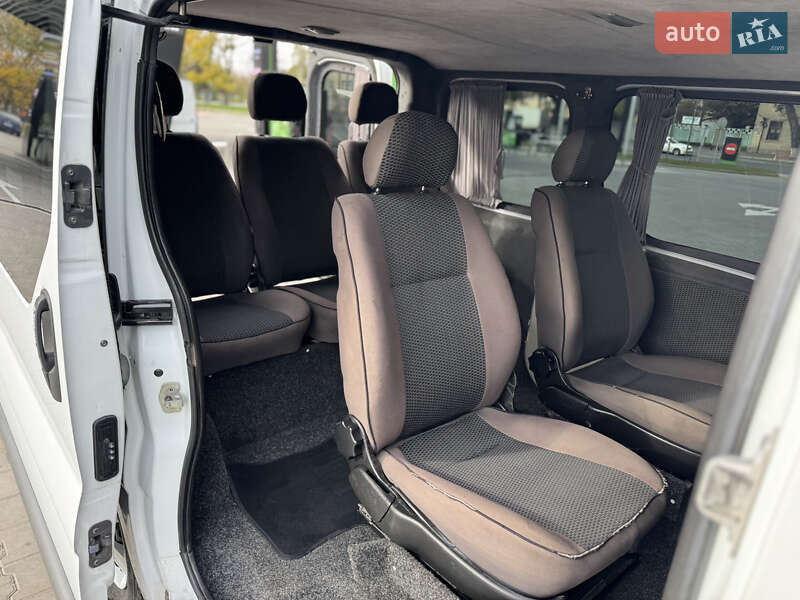 Минивэн Opel Vivaro 2003 в Одессе