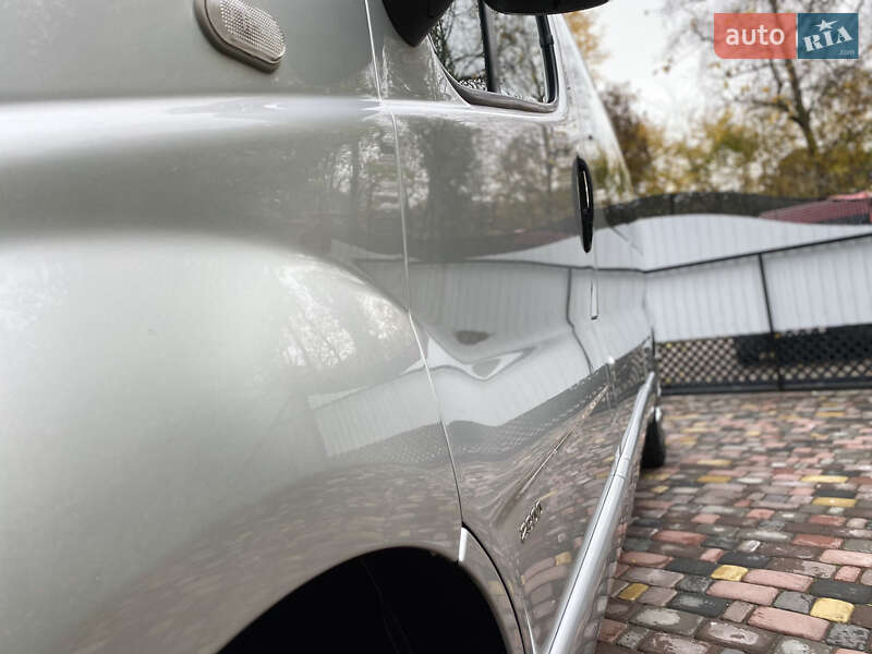 Минивэн Opel Vivaro 2013 в Казатине