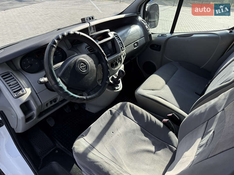 Минивэн Opel Vivaro 2007 в Кременце