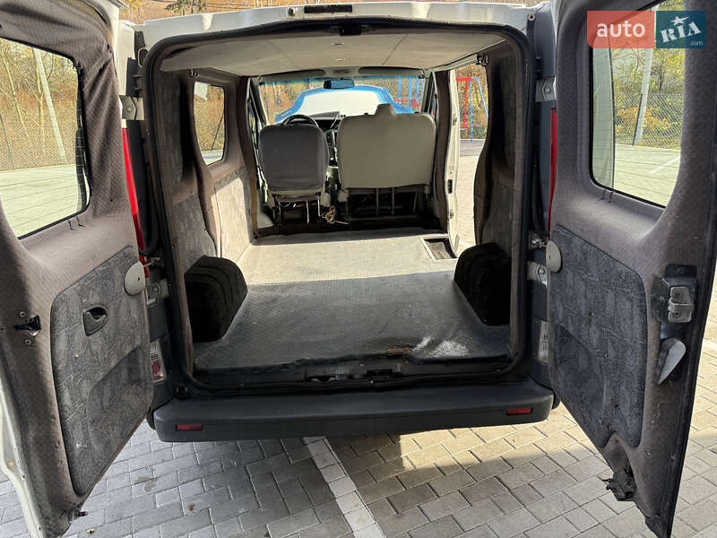 Минивэн Opel Vivaro 2007 в Кременце