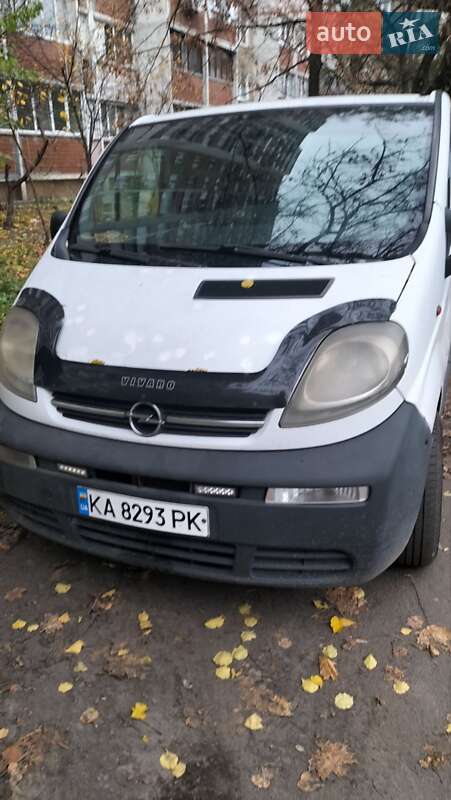 Минивэн Opel Vivaro 2003 в Киеве