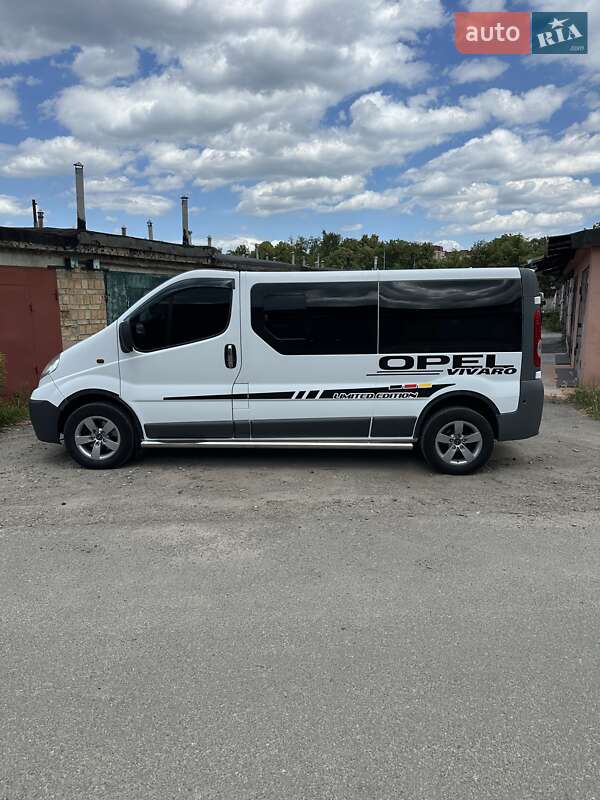 Минивэн Opel Vivaro 2008 в Киеве фото 8 Минивэн Opel Vivaro 2008 в Киеве