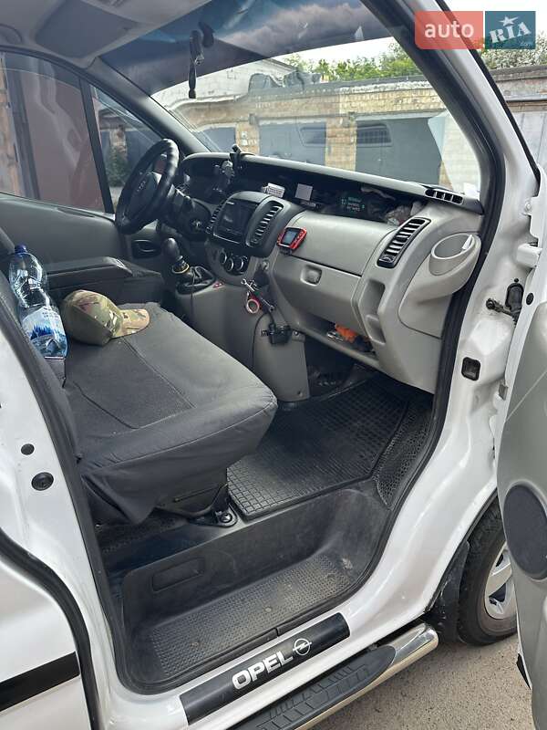 Минивэн Opel Vivaro 2008 в Киеве фото 15 Минивэн Opel Vivaro 2008 в Киеве