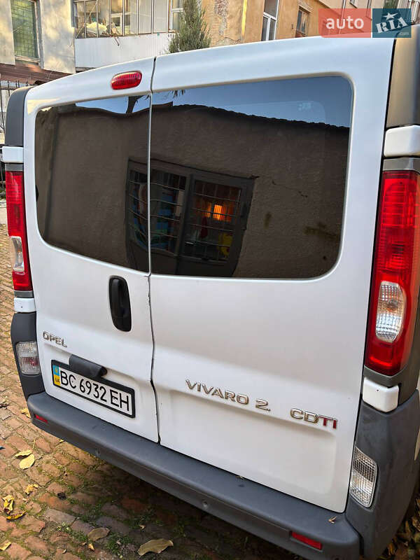 Мінівен Opel Vivaro 2011 в Львові фото 4 Мінівен Opel Vivaro 2011 в Львові