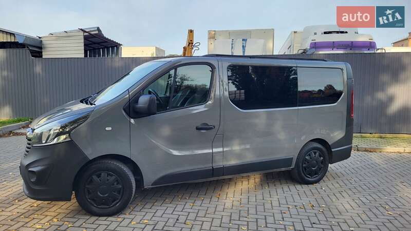 Минивэн Opel Vivaro 2016 в Киеве фото 4 Минивэн Opel Vivaro 2016 в Киеве