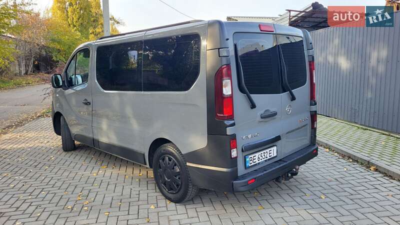 Минивэн Opel Vivaro 2016 в Киеве фото 5 Минивэн Opel Vivaro 2016 в Киеве