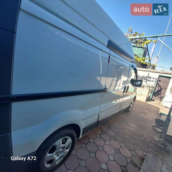 Вантажний фургон Opel Vivaro 2012 в Захарівці