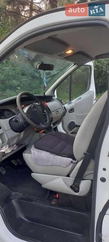 Грузовой фургон Opel Vivaro 2010 в Славуте фото 5 Грузовой фургон Opel Vivaro 2010 в Славуте