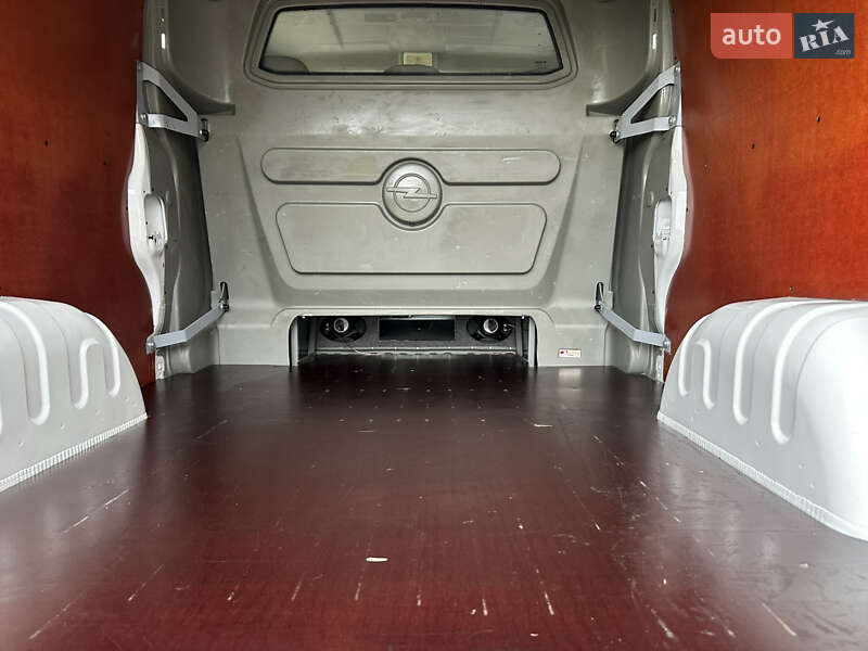 Минивэн Opel Vivaro 2011 в Дубно фото 83 Минивэн Opel Vivaro 2011 в Дубно