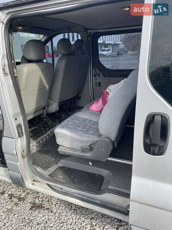 Минивэн Opel Vivaro 2005 в Львове фото 17 Минивэн Opel Vivaro 2005 в Львове