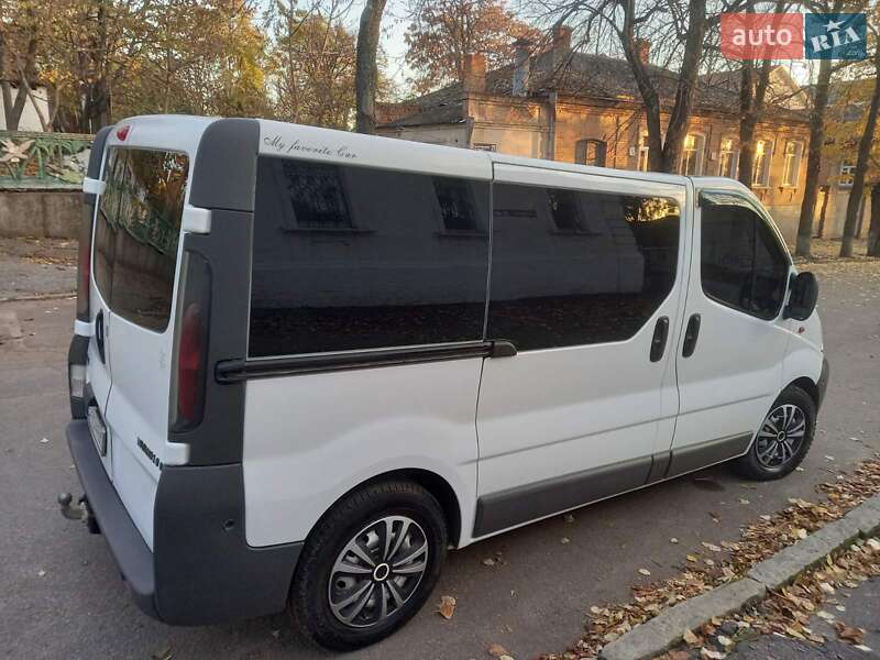 Минивэн Opel Vivaro 2006 в Кропивницком
