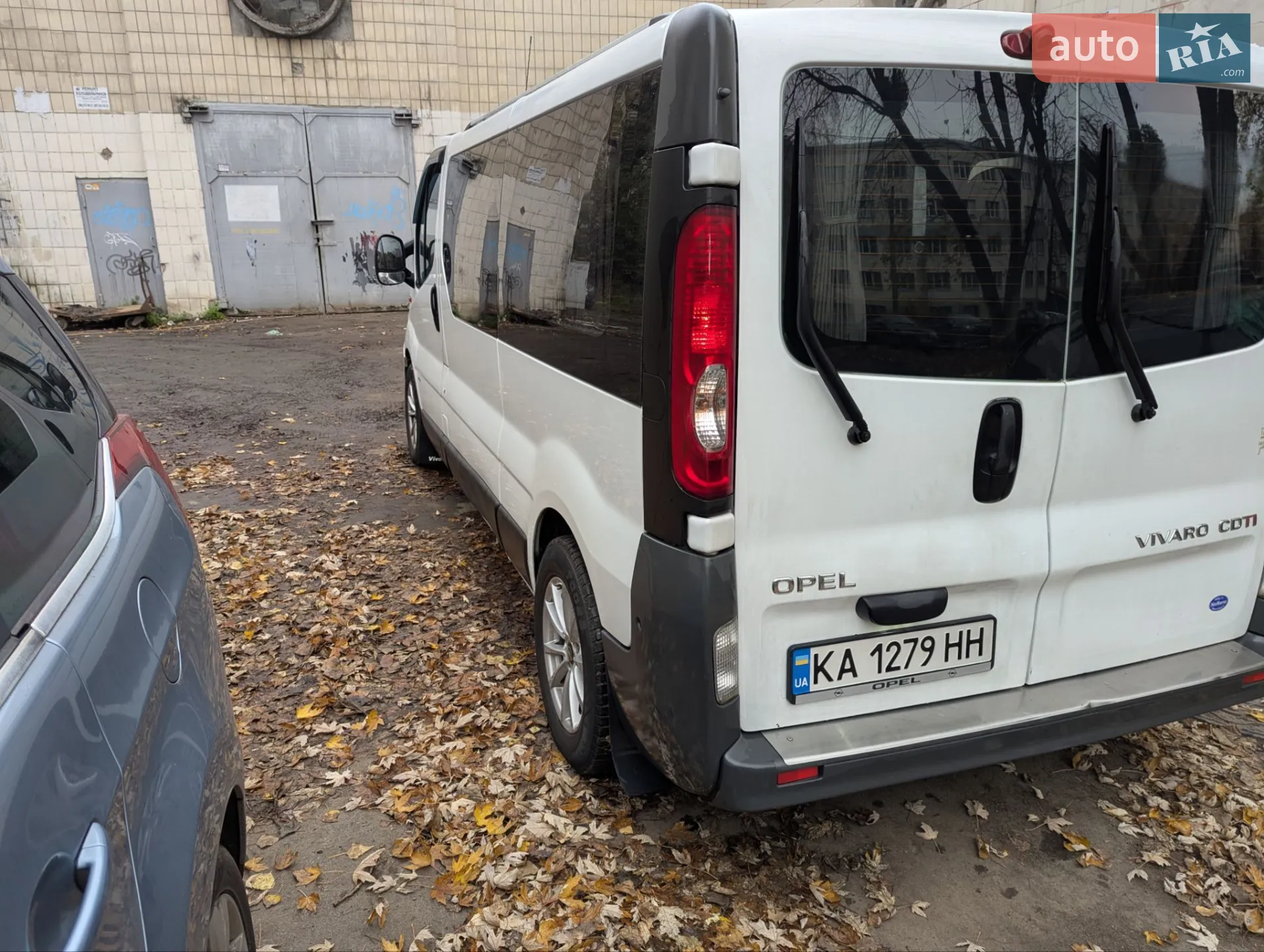 2010 Opel Vivaro - мініатюра 12